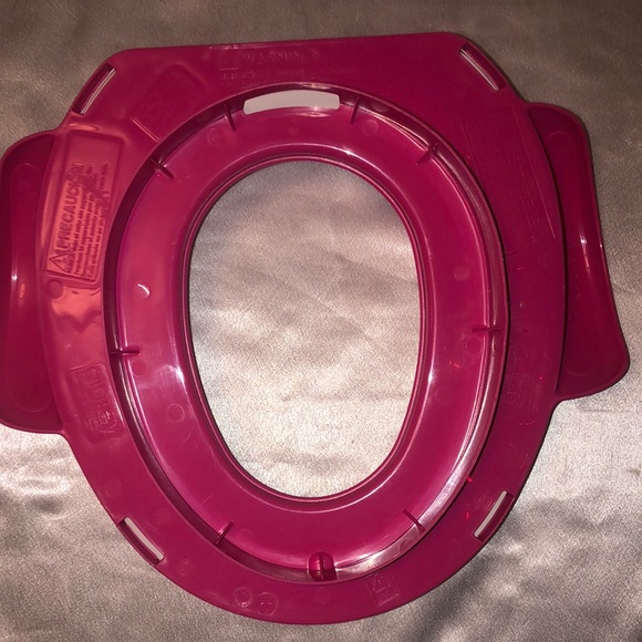 Bundled Kid Items: Potty trainer, Sippy-cups & Bottle Warmer - Picture 8 of 8